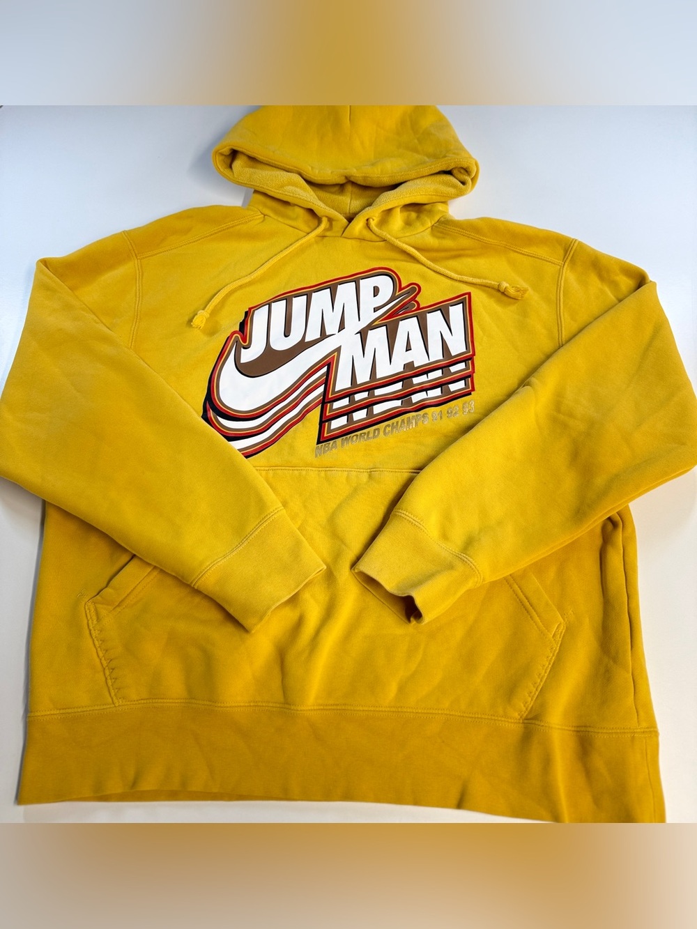 Jordan Yellow 'Jumpman' Graphic Pullover Hoodie - Men's Sweatshirt